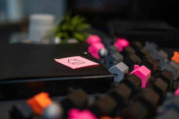 Elevate your compact uk apartment: design the ultimate cozy reading retreat